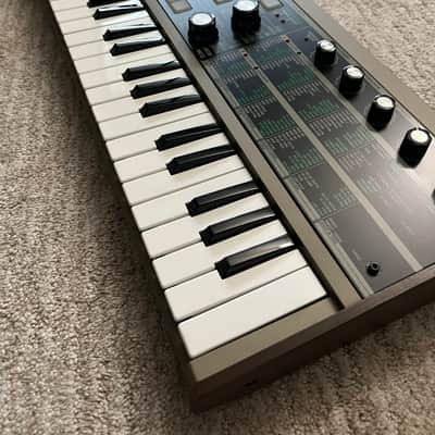 Korg Micro Korg 2010s - Standard