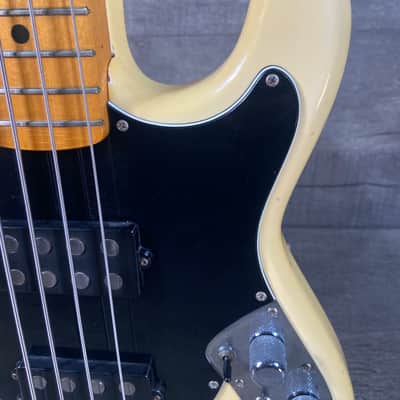 Music Man Sabre Bass 1980 White (Pre-Ernie Ball) image 9