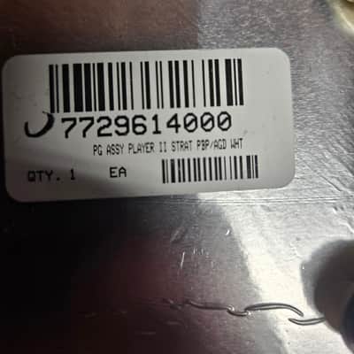 Fender Tex-Mex Loaded Stratocaster Pickguard, Parchment image 3