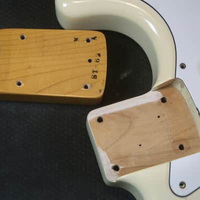 Fender Stratocaster ST-62, Crafted in Japan 2006-2008 - Vintage White image 9