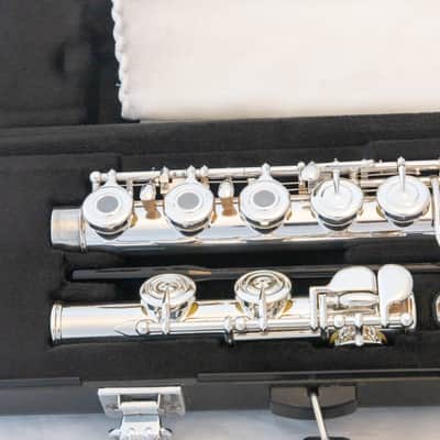 Yamaha YFL-282 Standard Open Hole Flute *Inline G *Cleaned & Serviced *Ready to Play image 3
