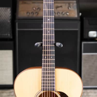 Martin 000-18 Modern Deluxe Acoustic Guitar with Hardshell Case image 5