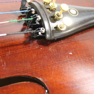Mendini By Cecilio MV500+92D Size 4/4 Violin, Solid Wood, with Case, Tuner, Shoulder Rest, Bow, Rosin, Bridge & Strings image 3