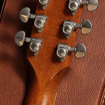 Gibson USA Les Paul Classic Premium Plus Honey Burst [5 1816] (06/22) image 10