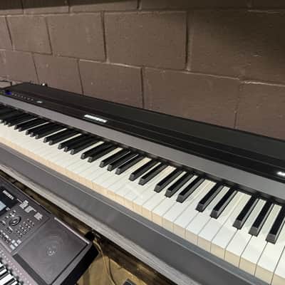 Kurzweil MPS110 88-Key Digital Stage Piano 2022 - Present - Black
