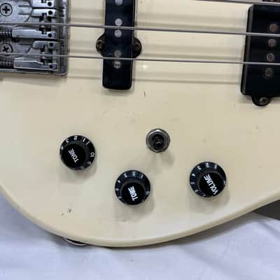 Kramer Striker 700ST Bass Guitar image 10