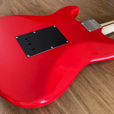 Rare Vintage 1993 MIJ Fender Squier Stratocaster Candy Apple Red Guitar! image 13