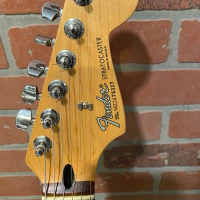 2002 Fender Stratocaster (MIM) - HSS image 3