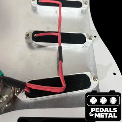 Fender Loaded Pickguard Gold Lace Sensors X16434 image 6