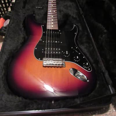 Fender Stratocaster AM SPEC STRAT HSS RW 3TSB 2013 - Tobacco Sunburst image 2