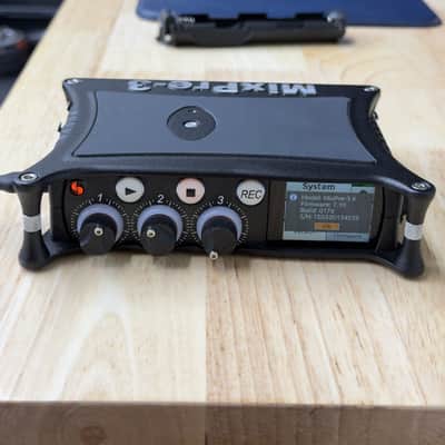 Sound Devices MixPre-3 II Recorder + Sennheiser G3 Wireless Lav Kit Bundle image 3