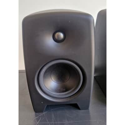 Genelec M040 - Studio Monitors Pair - Black - Excellent image 10