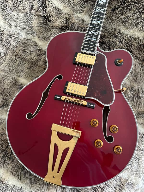 GIBSON Custom Shop Art & Historic Super 400 | 2004 | Wine Red | PRESENTS AS NEW image 1