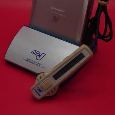 COMPLETE Sharp MD ST531 Siver Portable MD Player tested working image 1
