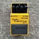 Boss SD-2 Dual OverDrive (Silver Label) 1993 - 1998 - Yellow