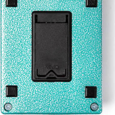 MXR M173 Classic 108 Fuzz Effects Pedal image 2