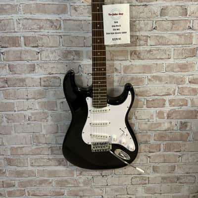 Aria Pro II STG-003 Electric Guitar - Black image 1
