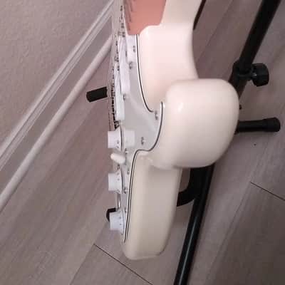 Fender Stratocaster (Official Jimi Hendrix Body) Custom Shop '69 P/U's Fender Maple Neck HSC image 2