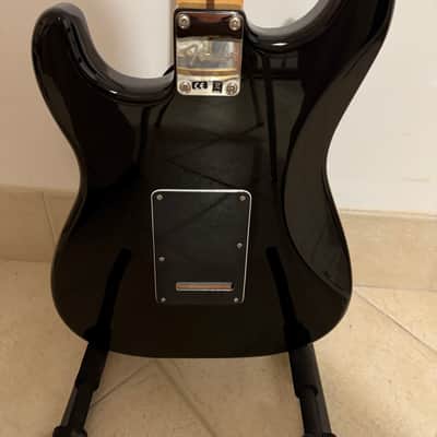 Immagine Fender Standard Stratocaster HH with Rosewood Fretboard 2014 - 2017 - Black - 7