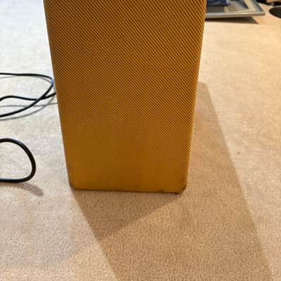 Fender '57 Custom Deluxe 2-Channel 12-Watt 1x12" Guitar Combo 2016 - Present - Lacquered Tweed image 5