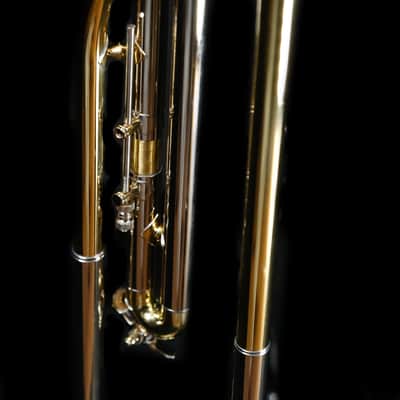 Bach V16 Stradivarius Professional Valve Trombone, Standard Finish image 2