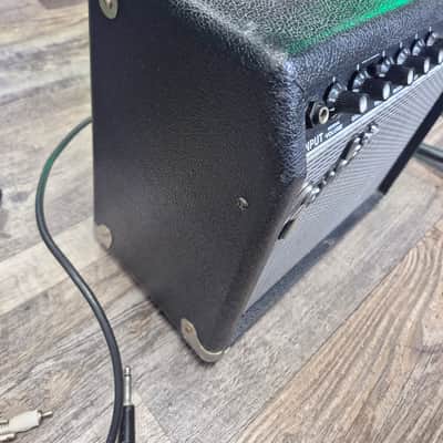 Fender Frontman 15G Series II 2-Channel 15-Watt 1x8" Guitar Practice Amp 2002 - 2010 - Black image 2