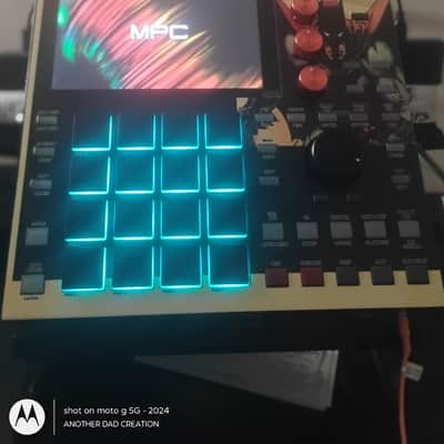 Akai MPC One Standalone MIDI Sequencer 2020 - Present - Black image 11