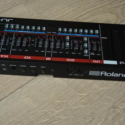 Roland JU-06 Boutique Series Digital Synthesizer Sound Module 2015 - Present - Black image 4