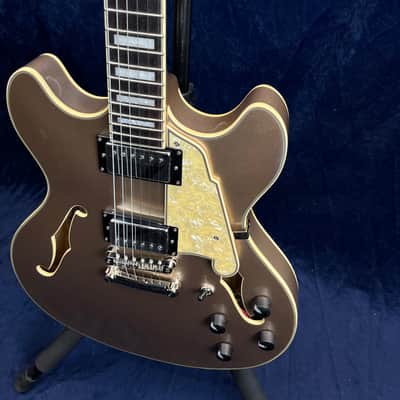 D'Angelico Premier DC Semi-Hollow in Champagne Pre-owned with Bag image 3