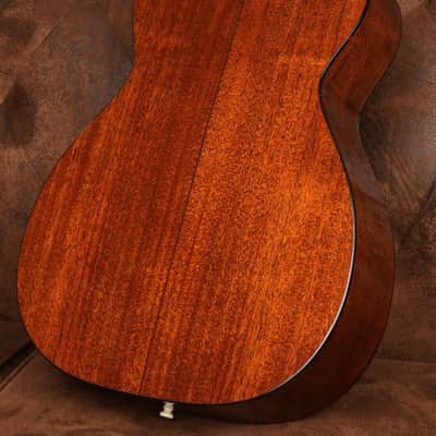 Martin 0-18 image 9