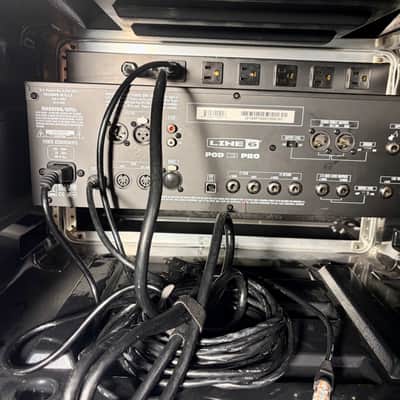 Line 6 POD X3 Pro Rack Bundle w/ FBV Longboard, MCM 7U Case, Power Strip & Manuals image 5
