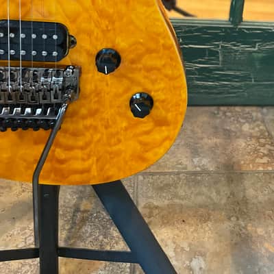 2026 EVH Wolfgang WG SS Electric Guitar Standard Baked Maple Translucent Amber image 7