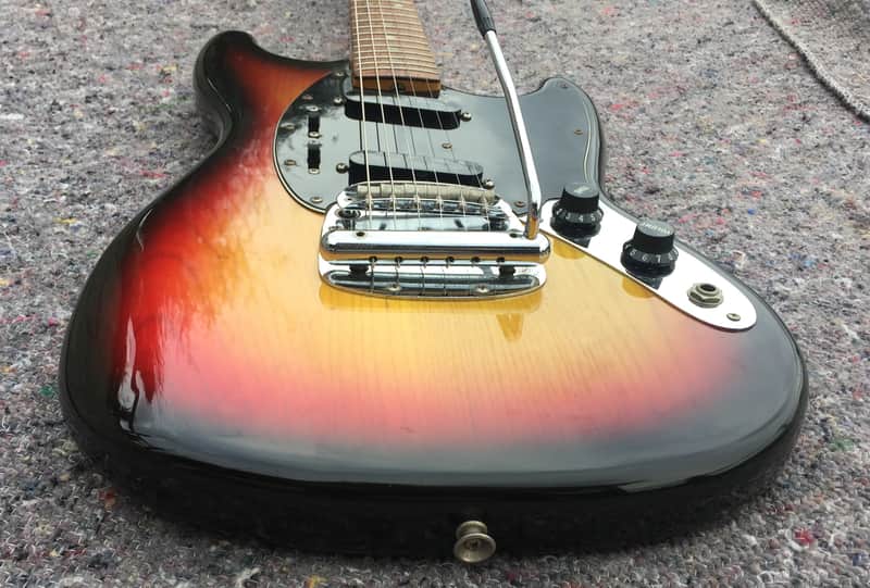 Fender Mustang 1978 - Sunburst Rosewood Fingerboard MINT | Reverb