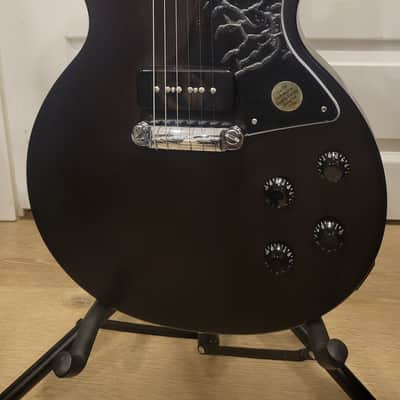 $1600 Gibson Les Paul Special Tribute P‑90 - Natural Walnut Satin image 2