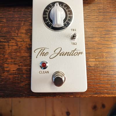 Gold Stompworks The Janitor - White image 2