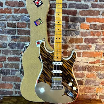 Lucky Town Customs Strat S-Style Electric Guitar w/ Planksound Custom Pickguard (2016 - Shoreline Gold) image 1