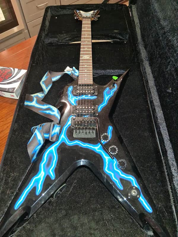 Dean Razorback DB 2010s - Lightning Graphic image 1