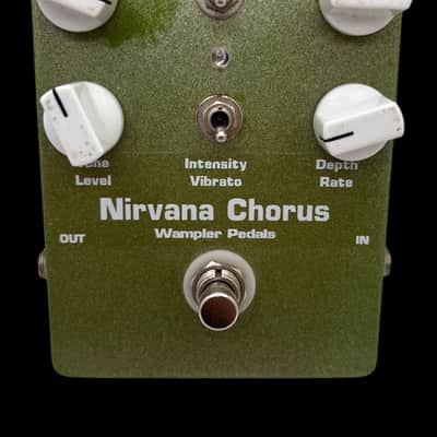 ギター Wampler Pedals Nirvana Chorus Wampler Nirvana Chorus/Vibrato Pedal Demo - Sweetwater Sound - YouTube
