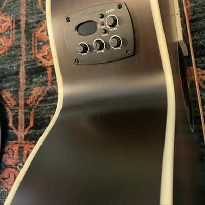 Ovation Applause E-Acoustic Bass Wood Classics AEB96-5E Jumbo Bass image 10