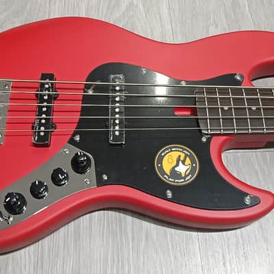 Marcus Miller V3-5 RS - Red Satin image 3