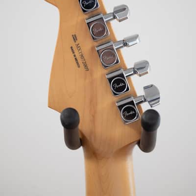 2019 Fender Player Series Stratocaster - in 3 Tone Sunburst image 23