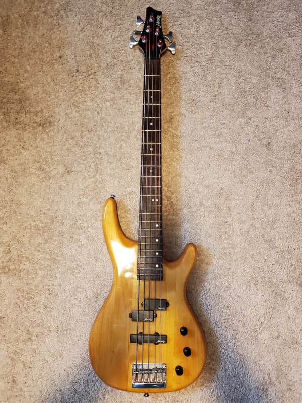 Alvarez Villain 5-String Bass Natural image 1