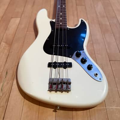 1983 Fender Japan JV Squier Jazz Bass image 4