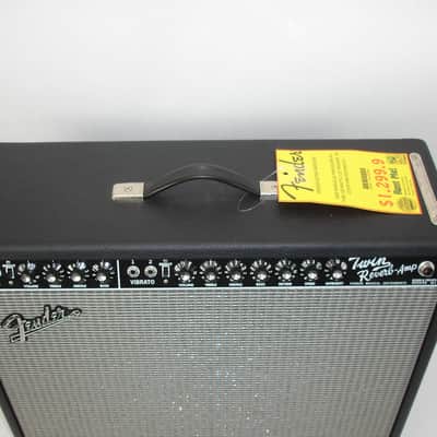 2002 Fender '65 Twin Reverb 85-Watt 2x12" Combo Guitar Amp w/ Footswitch & Cover image 2