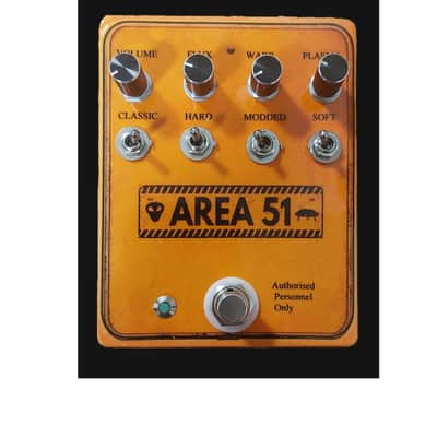 Area 51 Distortion Guitar Pedal  - Handcrafted in the UK image 2