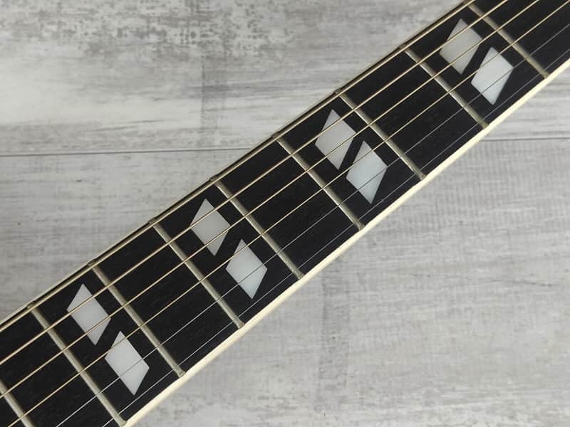 1970's Morris WD-25 Dove Japanese Vintage Acoustic Guitar (Cherry