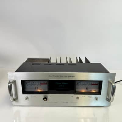 Vinatage Phase Linear 700B Power Amplifier
