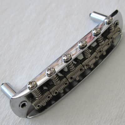 Fender American Vintage Jaguar Jazzmaster Bridge with Body Thimbles  USA 0054460049 image 4