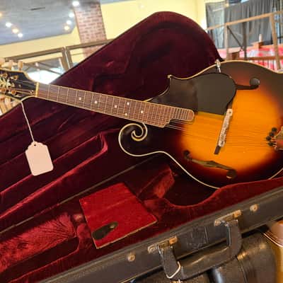 Kentucky KM-630 F-Style Mandolin Vintage Sunburst Finish w/ Case image 19