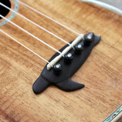 Big Island Ukulele Co. Solid Koa Deluxe Soprano Abalone Inlay KX-SPG W/ Carrying Case image 11